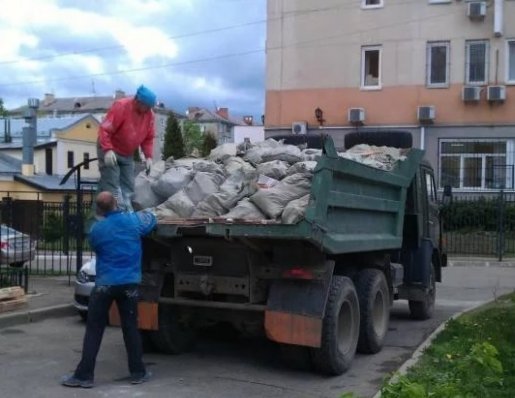 Вывоз строительного мусора (самосвалы, газели). Грузчики стоимость услуг и где заказать - Козьмодемьянск