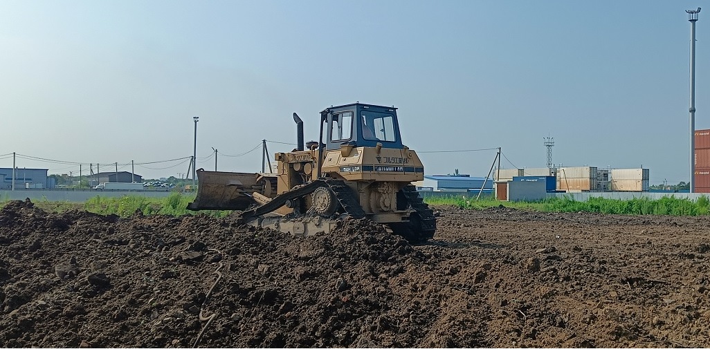Услуги по рытью котлованов в Марий Эл Бульдозер и экскватор роют и копают котлованы в Марий Эл