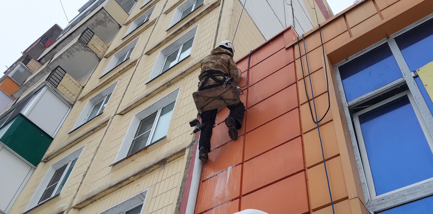 Услуги промышленных альпинистов для высотных работ в Козьмодемьянске